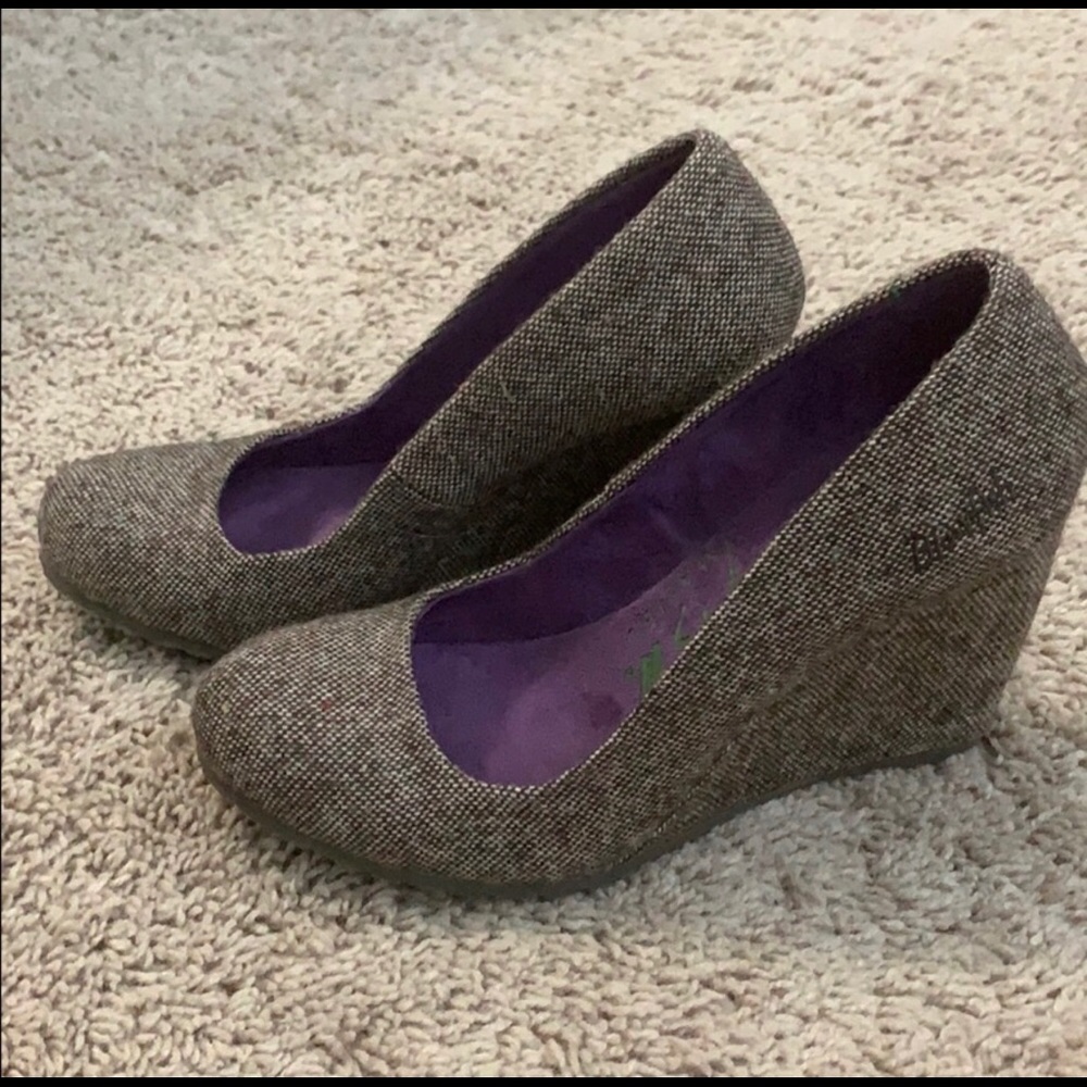 Blowfish Tweed Wedges size 7